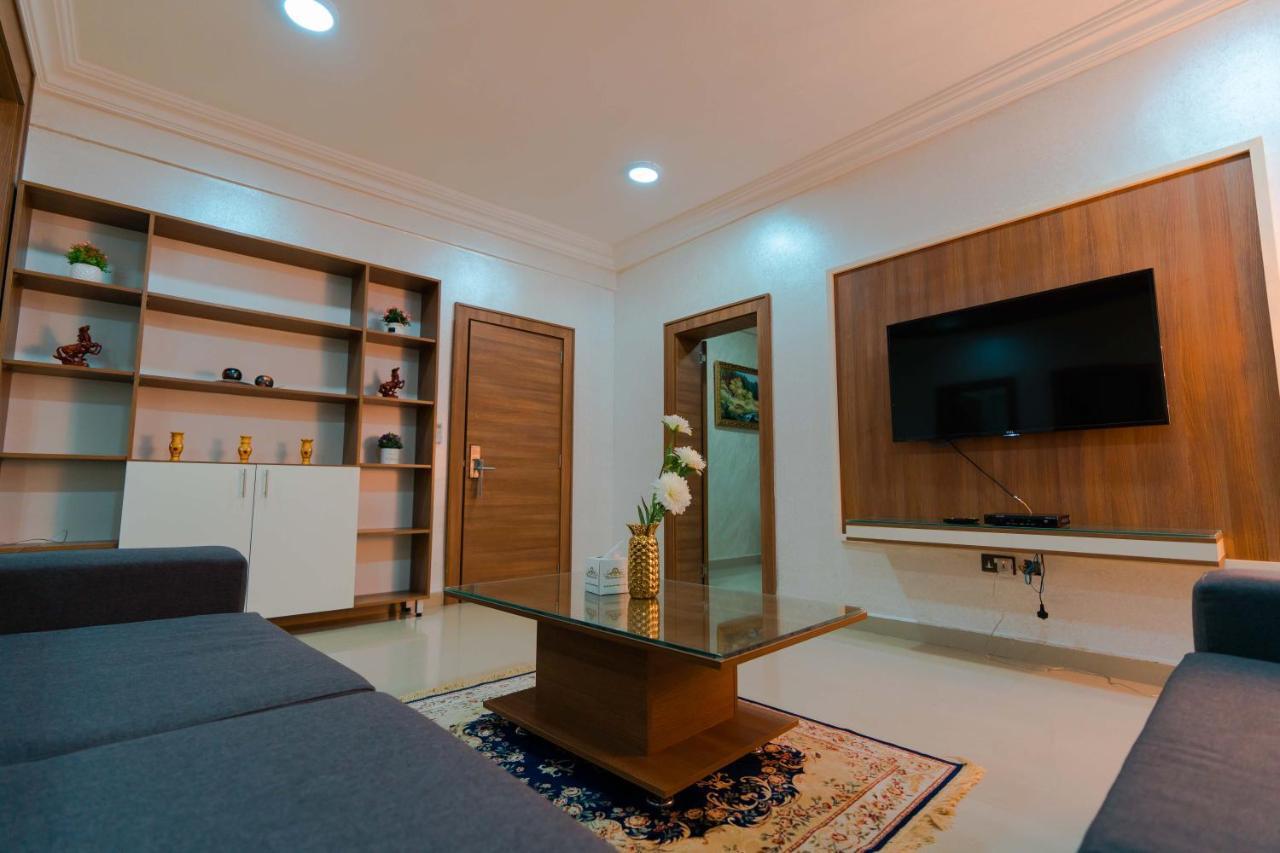 Phoenicia Suites Wupa Esterno foto
